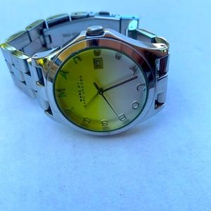 Fun watch just in time for summer - like new ☀️